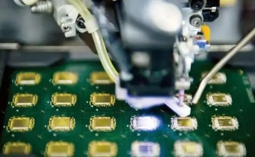 禁止AI芯片出口中國，芯片遏制該何去何從