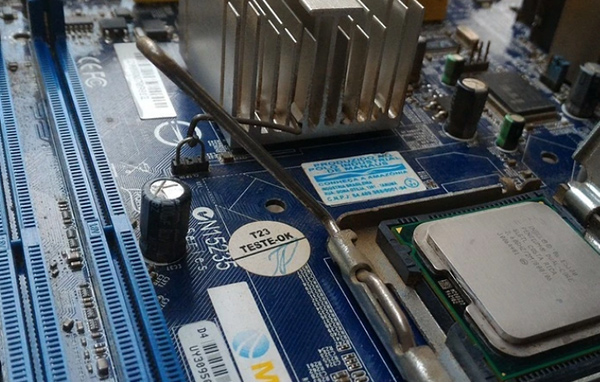 語音芯片廠家一文告訴你從何處可以判斷語音ic是翻新還是原裝？